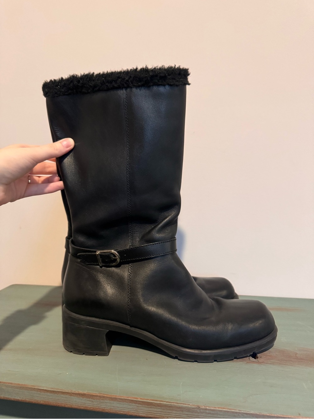 Women's Black Faux-Fur Trim Mid-Calf Winter Boots